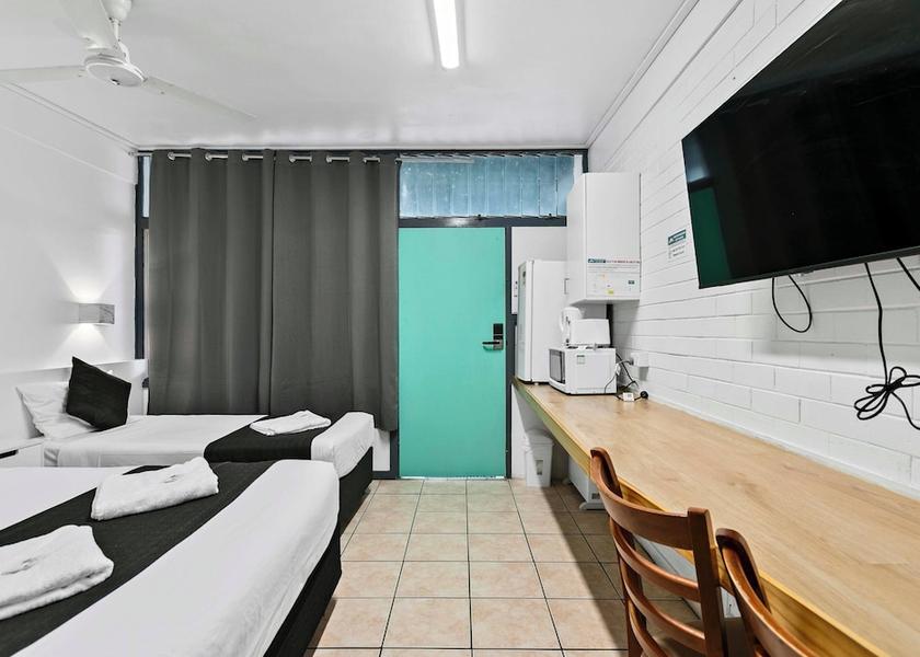 Queensland Maryborough Bathroom
