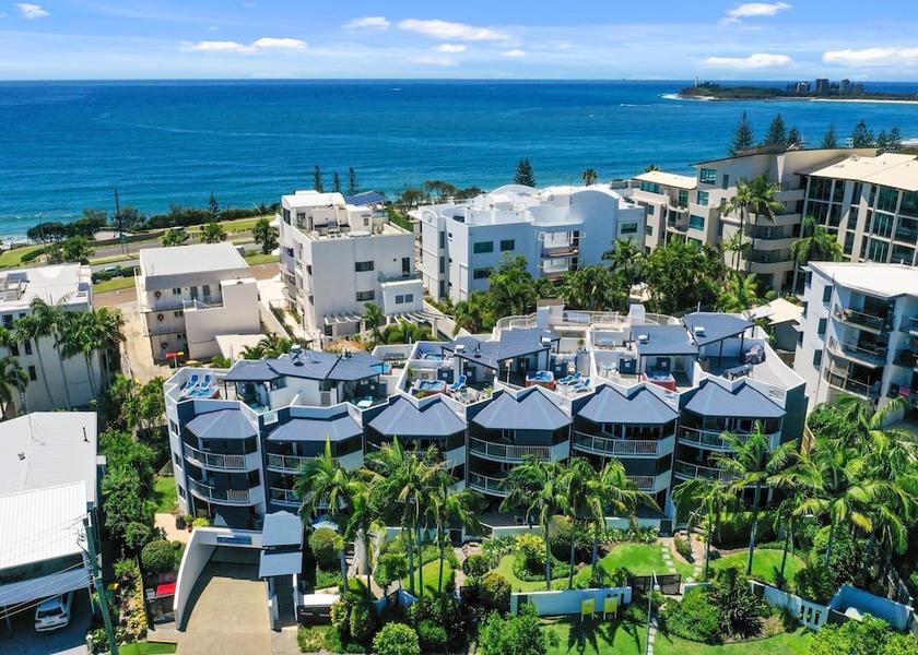 Queensland Sunshine Coast Front of property