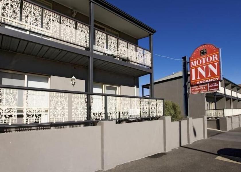 Victoria Ballarat Facade