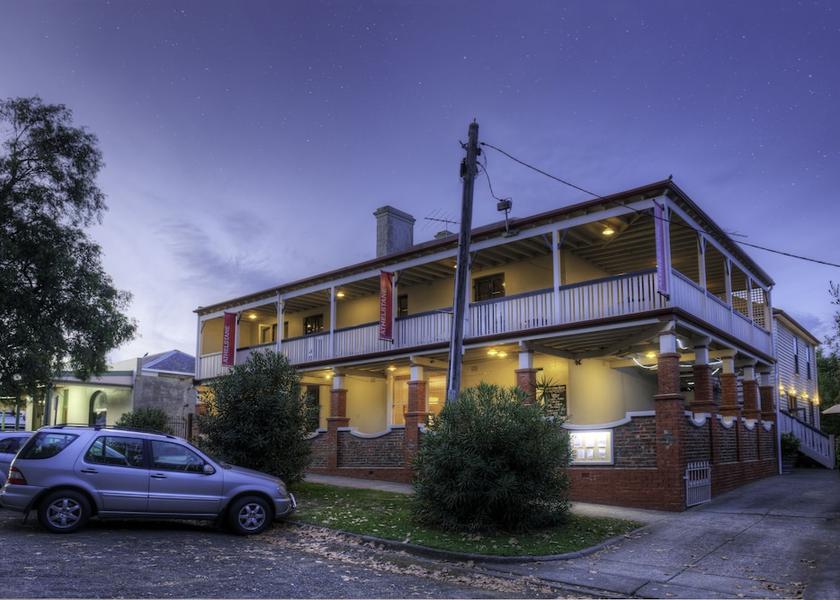 Victoria Queenscliff Facade