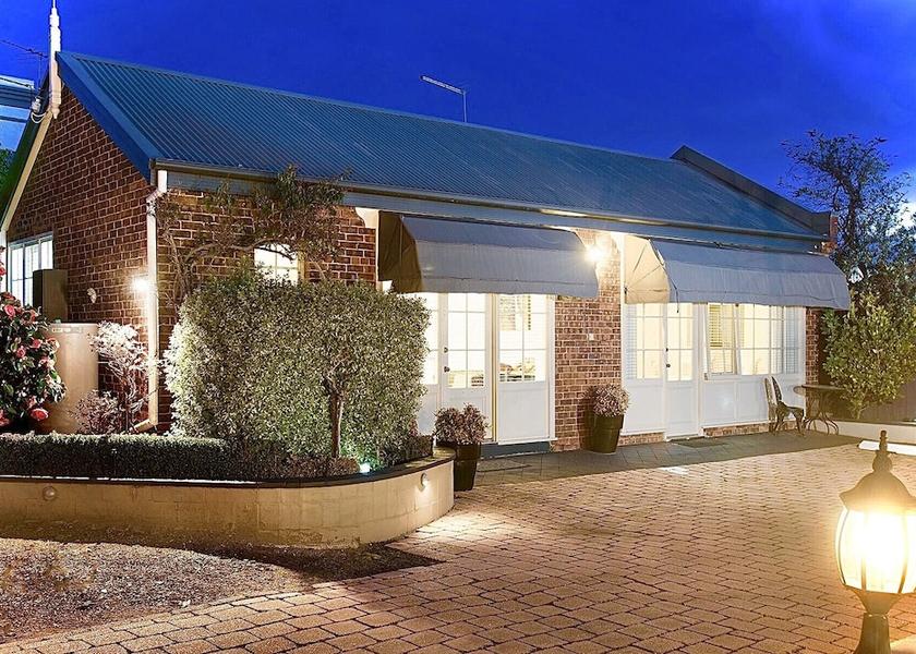Tasmania Launceston Room