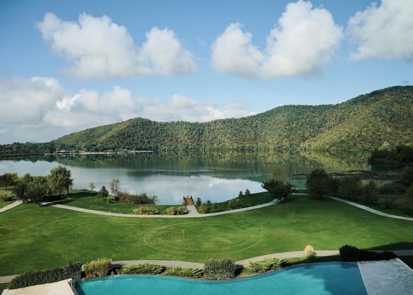  Gabala Lake