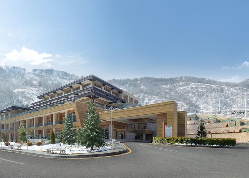  Gabala Front of property