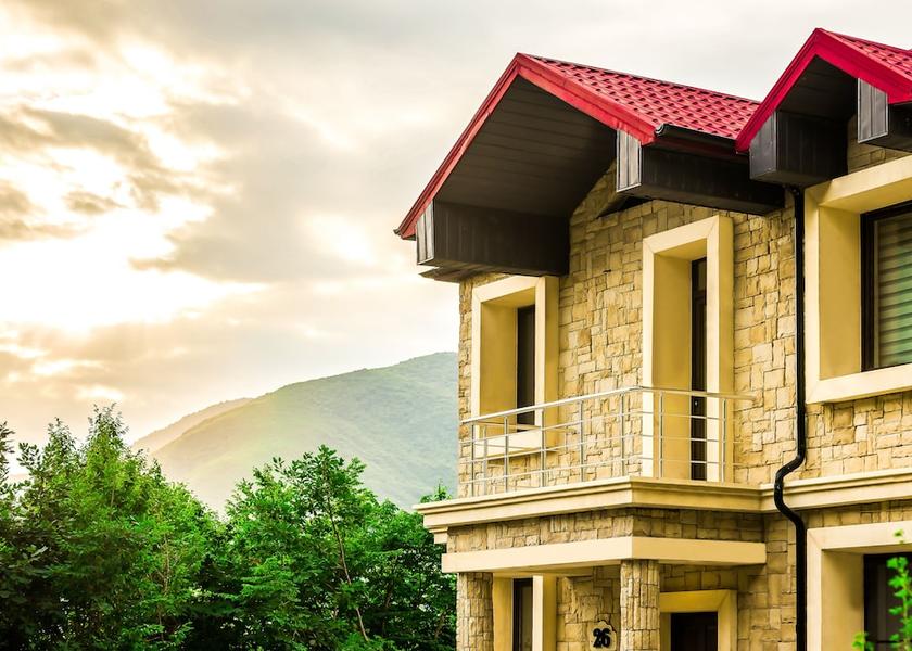  Sheki Facade