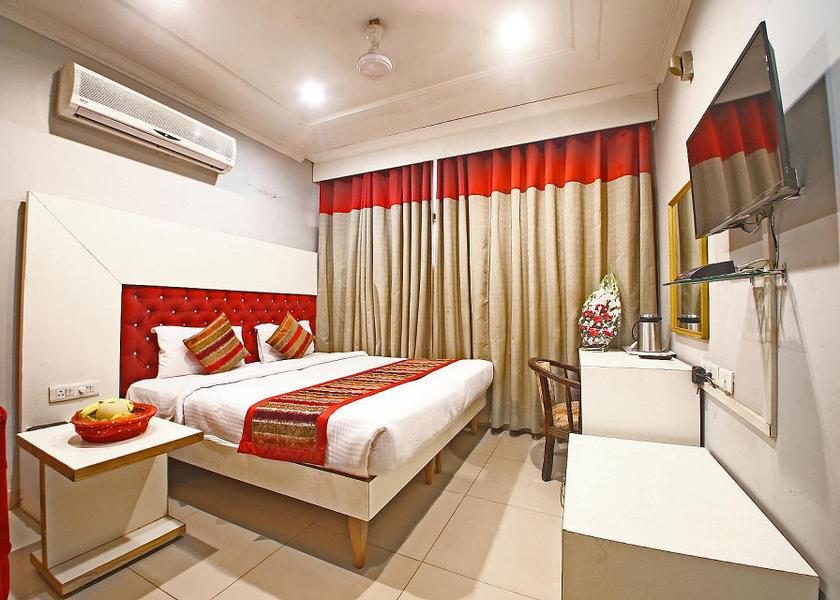 Punjab Chandigarh Deluxe Room
