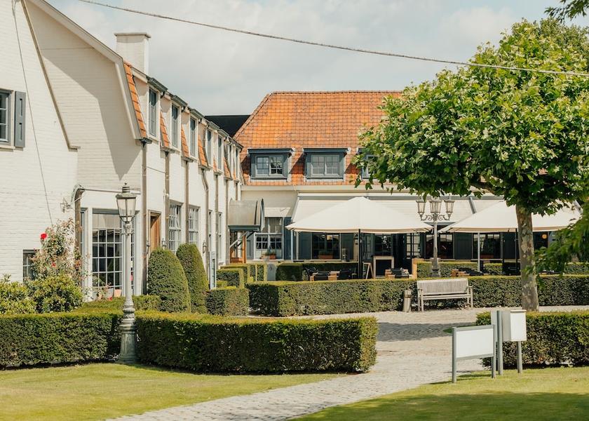 Flemish Region Sint-Martens-Latem Front of property