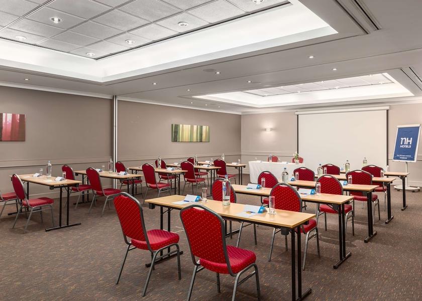 Flemish Region Brussels Meeting Room