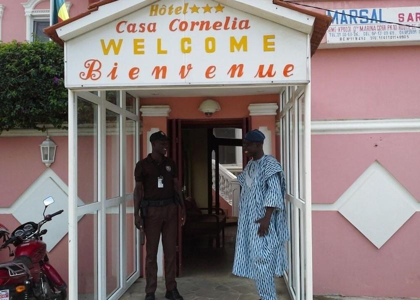  Cotonou Entrance