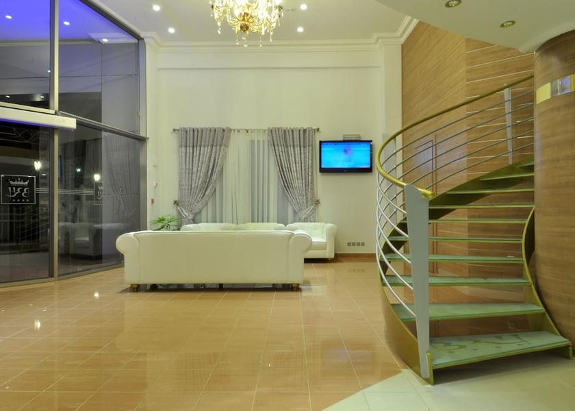  Cotonou Interior entrance