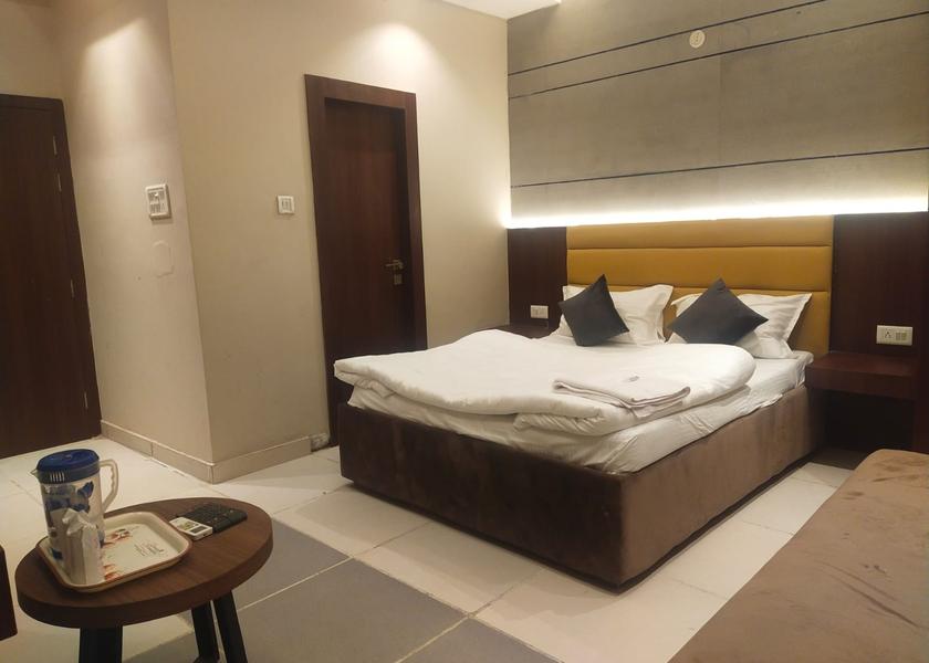 Uttar Pradesh Kanpur Deluxe Double Room