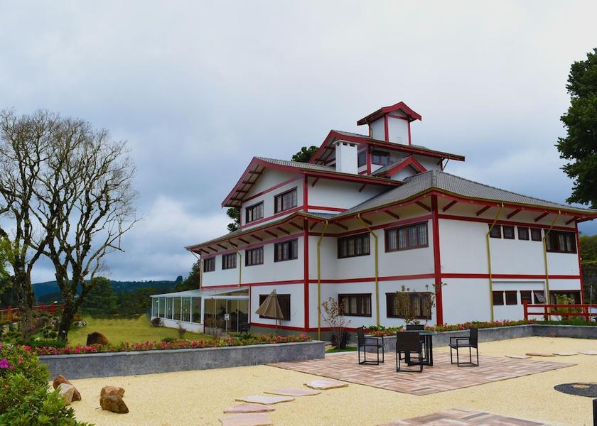 São Paulo State Campos do Jordão Front of property