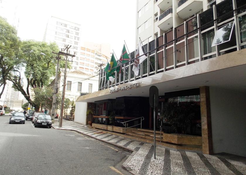 Paraná Curitiba Entrance