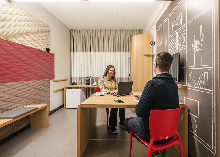 São Paulo State Osasco Room