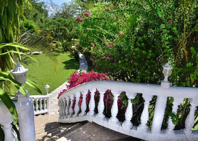 Cayo District Belmopan Property Grounds