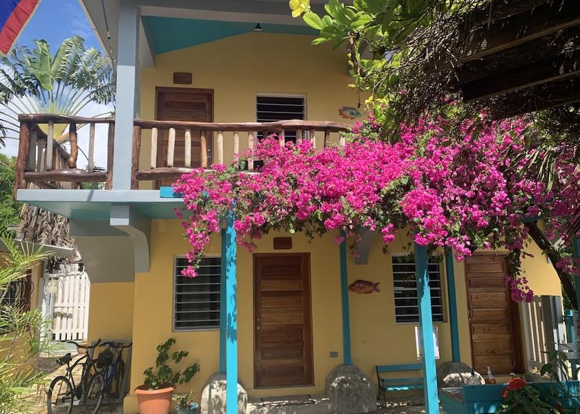 Stann Creek District Hopkins Exterior Detail