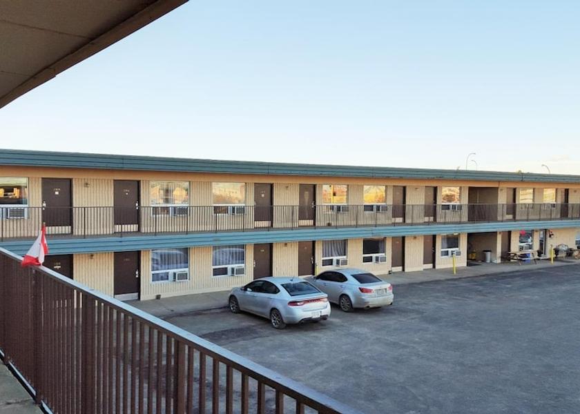 Alberta Grande Prairie Exterior Detail