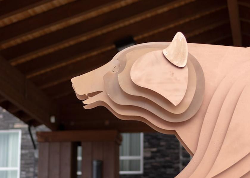 Alberta Whitecourt Courtyard
