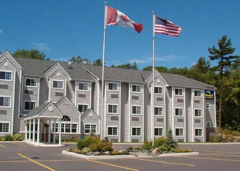 Ontario Parry Sound Exterior