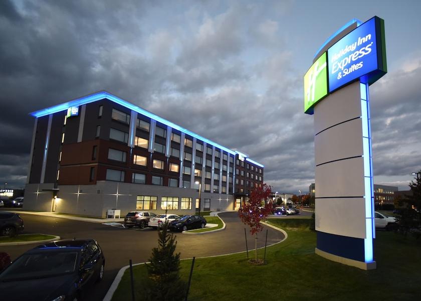 Quebec Gatineau Exterior Detail