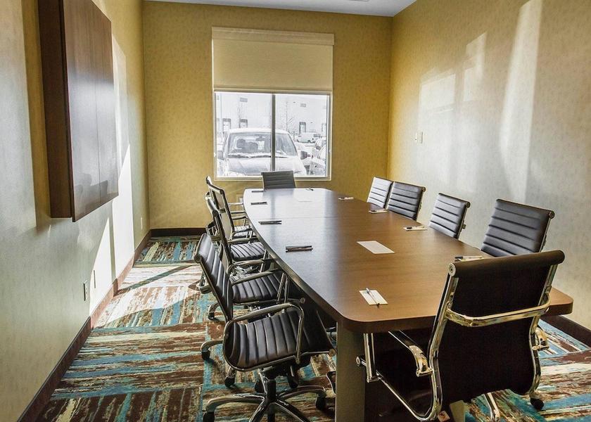 Alberta Calgary Meeting facility
