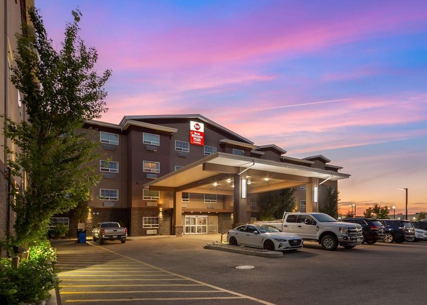 Alberta Fort Saskatchewan Exterior Detail