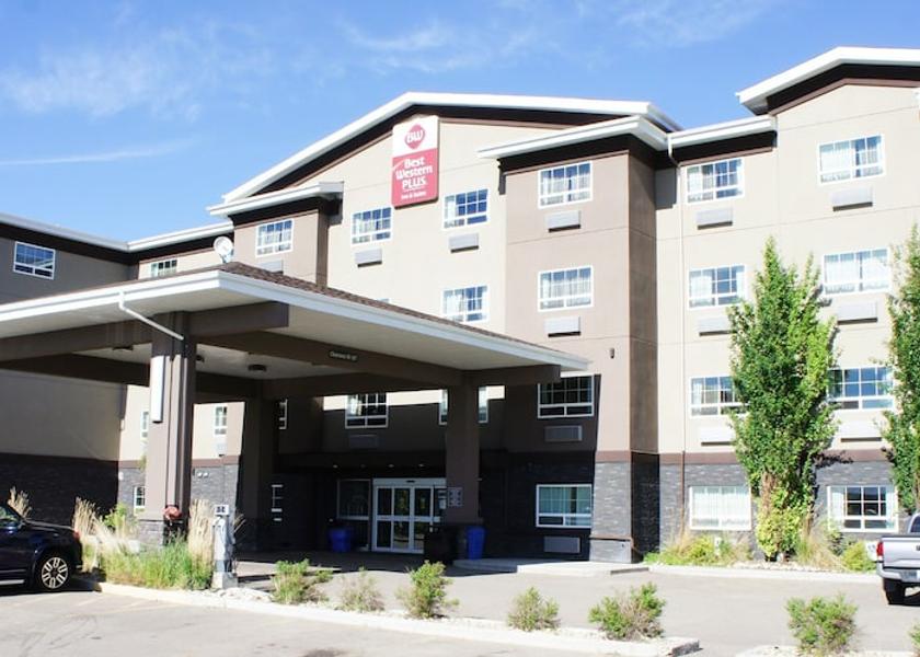 Alberta Fort Saskatchewan Facade