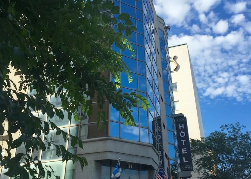 Quebec Montreal Property entrance