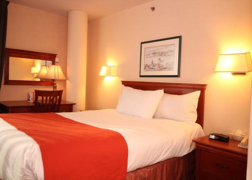 Quebec Montreal Room