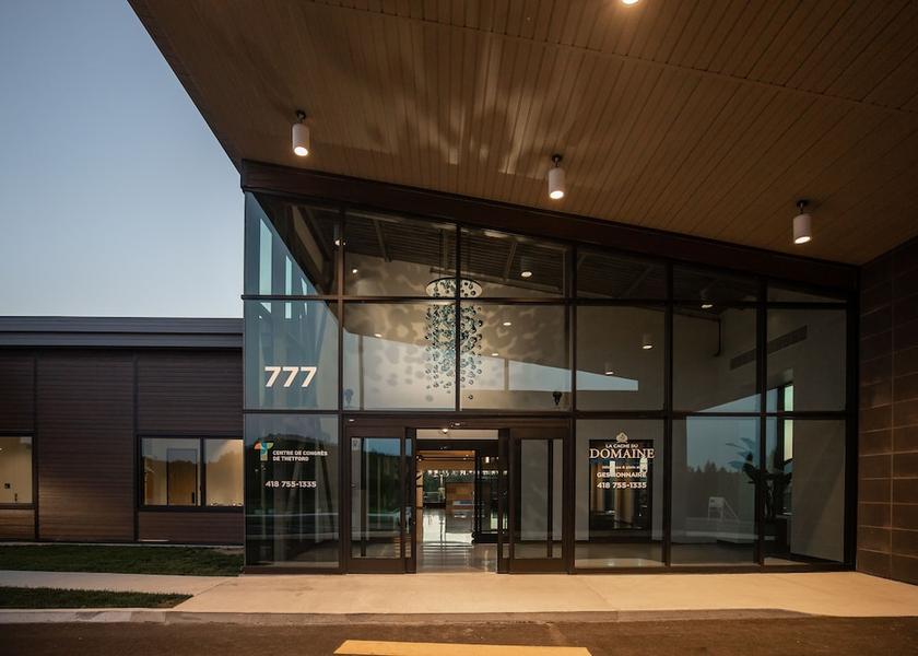 Quebec Thetford Mines Entrance