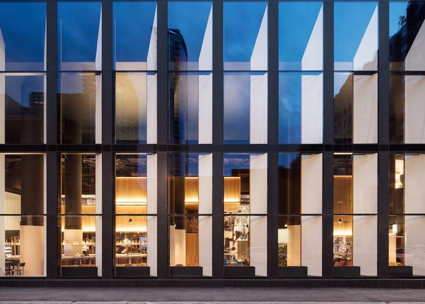 Quebec Montreal Front of property - evening/night