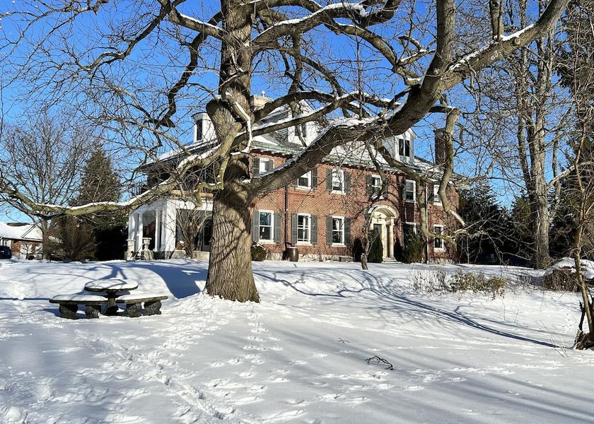 Ontario Norfolk County Exterior Detail