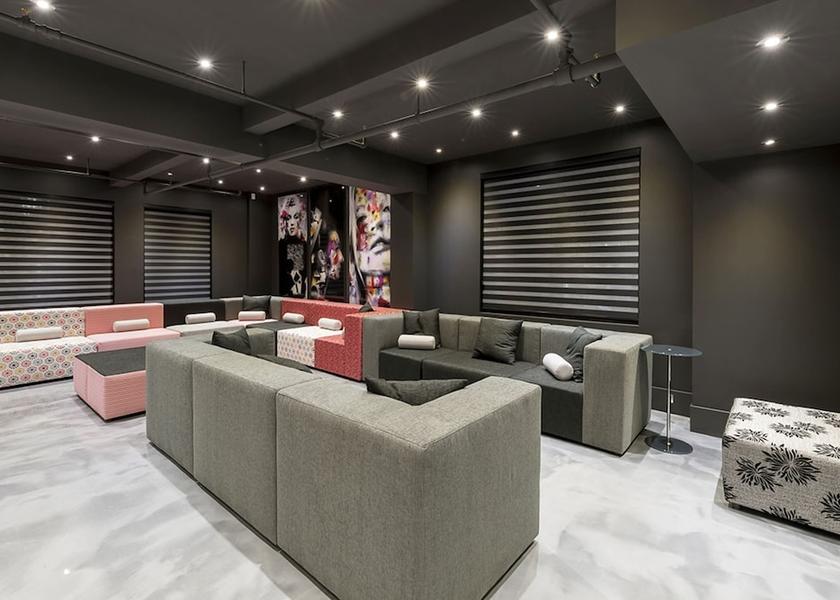Quebec Montreal Lobby
