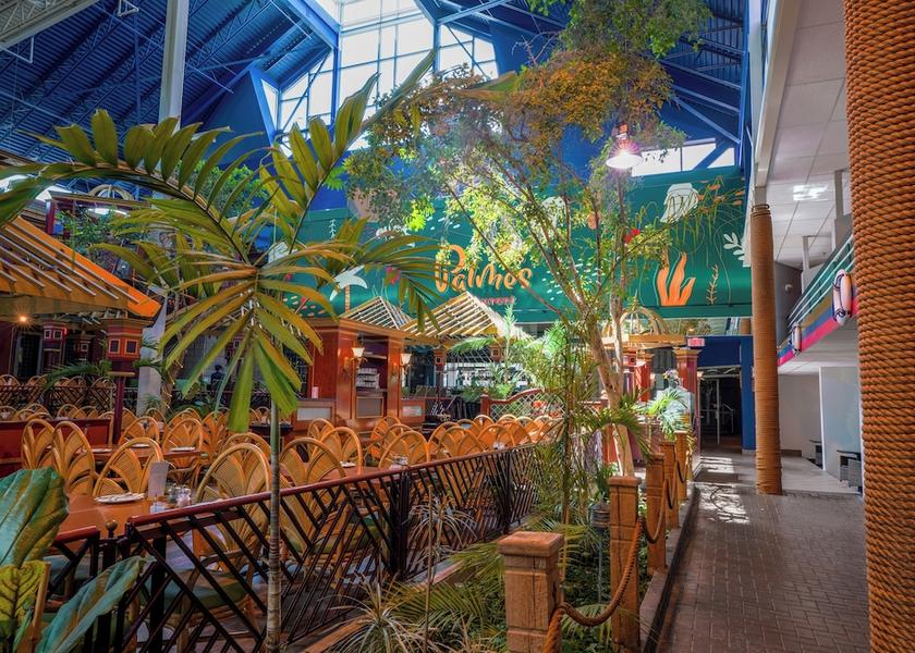 Quebec Quebec Food Court