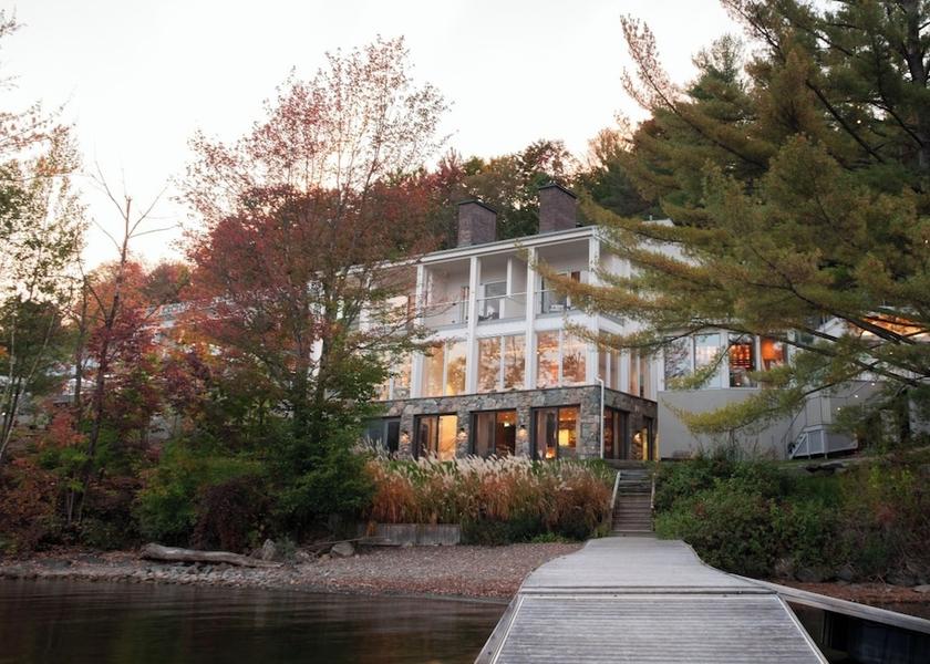 Quebec North Hatley Facade