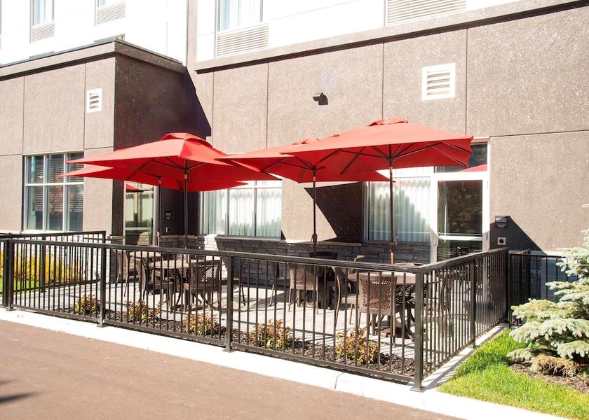 Ontario Thunder Bay Terrace/patio