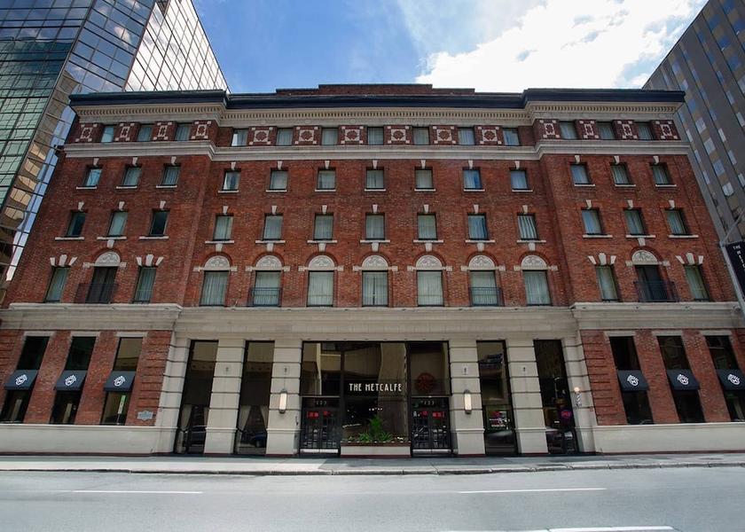 Ontario Ottawa Facade