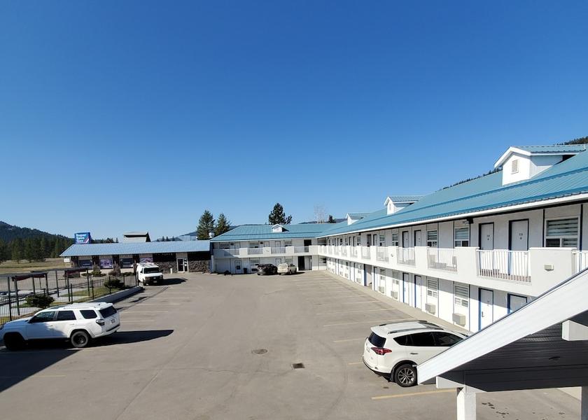 British Columbia Grand Forks Facade