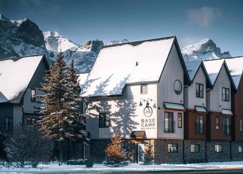 Alberta Canmore Front of property