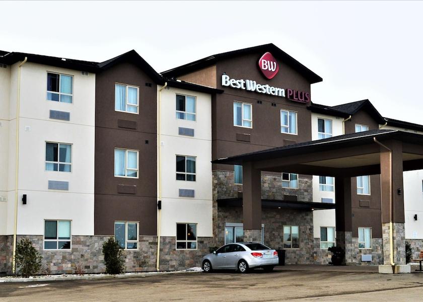 Saskatchewan Moosomin Exterior Detail