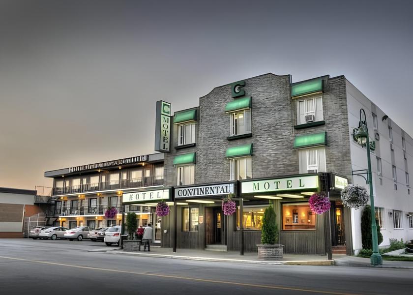 Quebec Val-d'Or Hotel Exterior