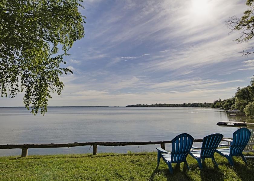 Ontario Jacksons Point Lake