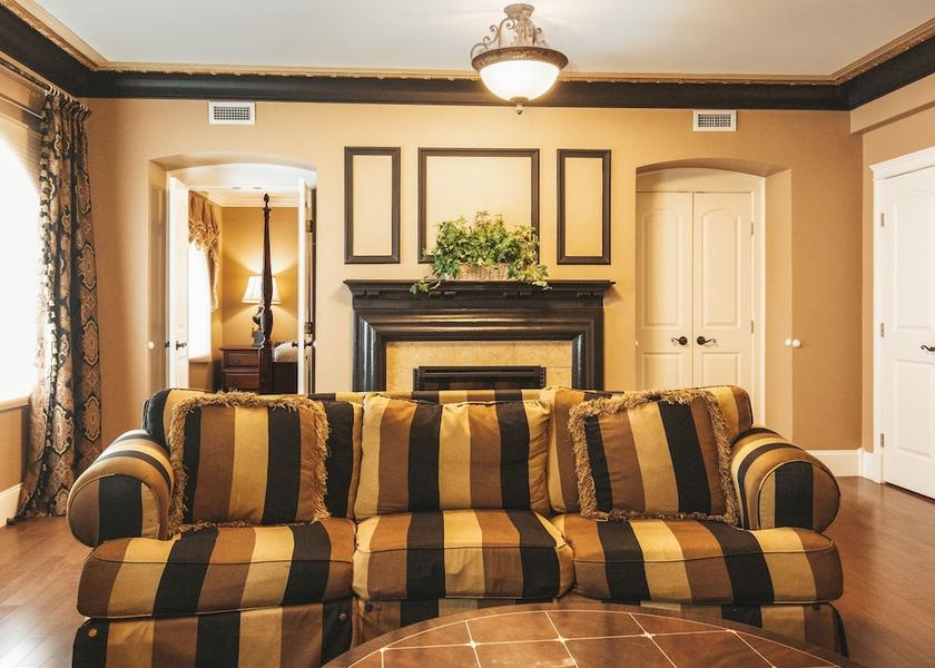 Saskatchewan Moose Jaw Living Area