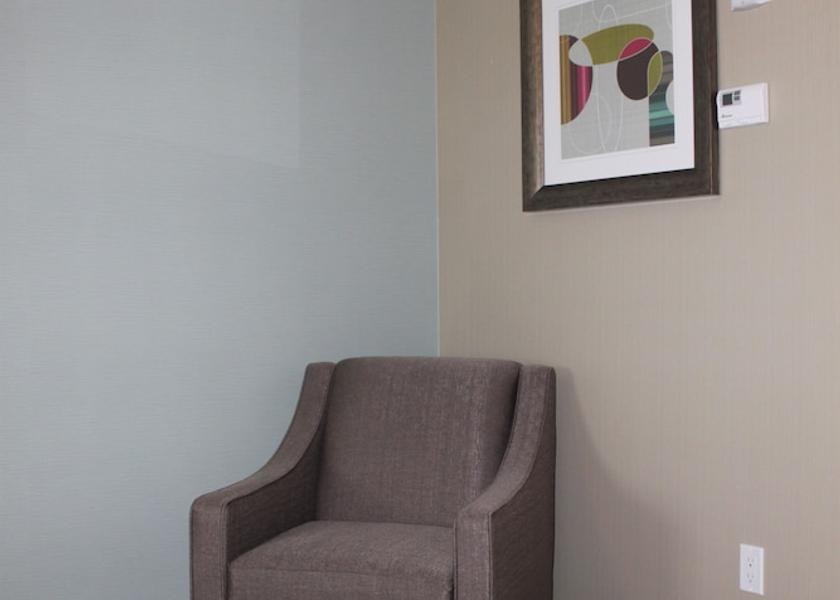 Alberta Lloydminster Room