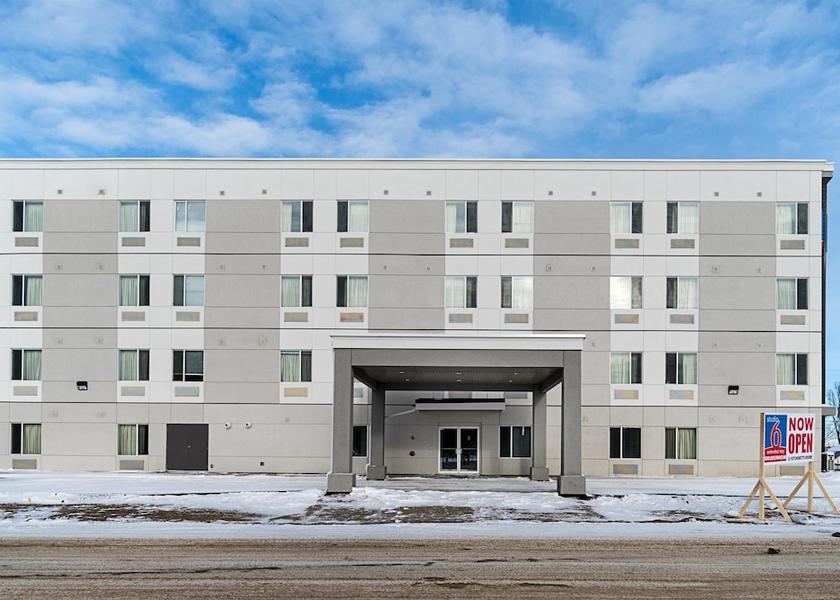 Alberta Bruderheim Facade