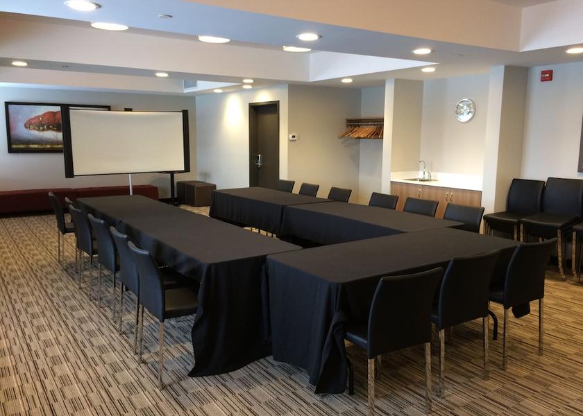 Ontario Sudbury Meeting Room