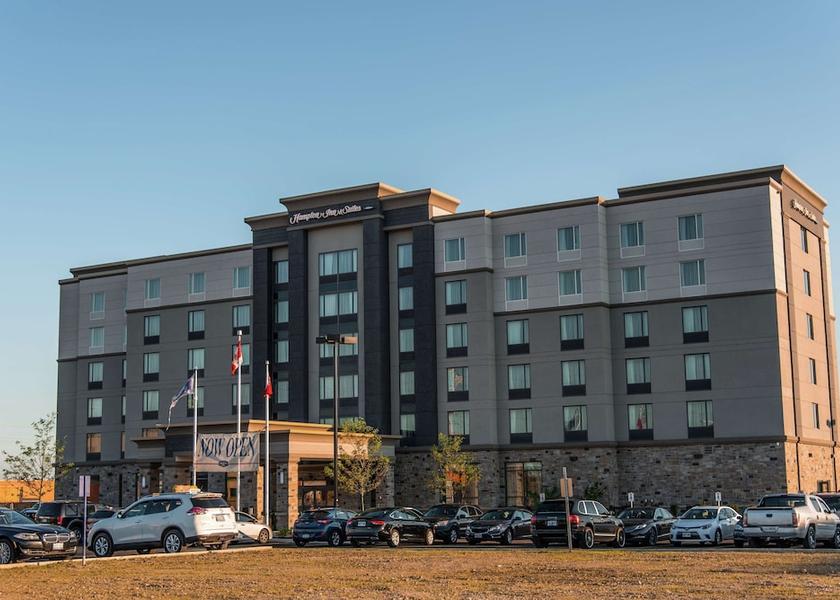 Ontario Bolton Exterior Detail