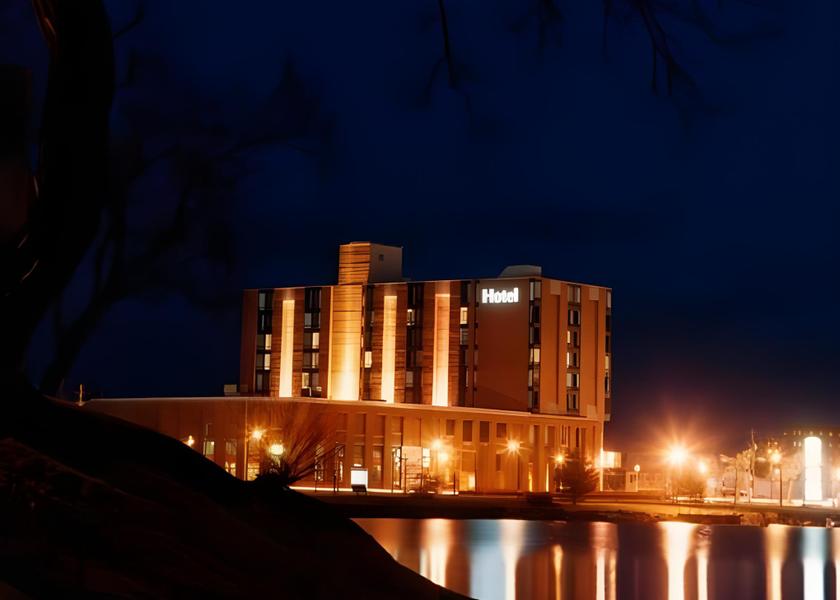 Quebec Salaberry-de-Valleyfield Hotel Exterior