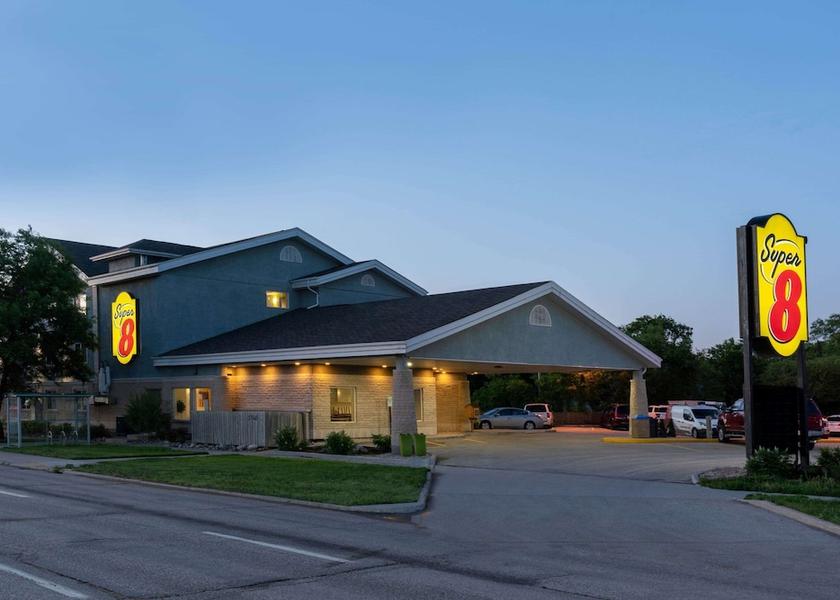 Manitoba Winnipeg Exterior
