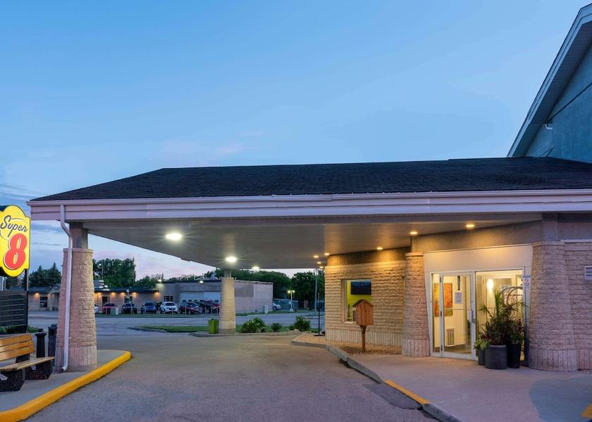 Manitoba Winnipeg Exterior