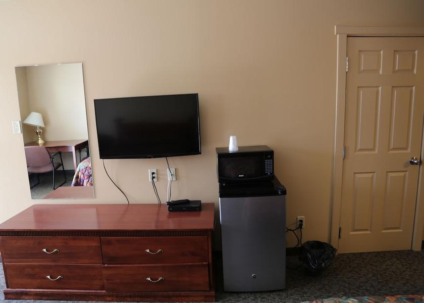 Saskatchewan Prince Albert Room